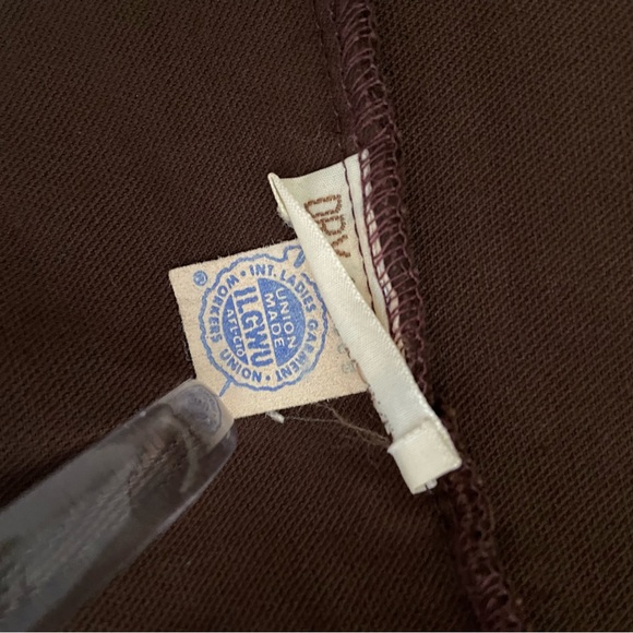 F.A. Chatta Ltd. | Vintage Brown Velvet Blazer - Picture 6 of 6